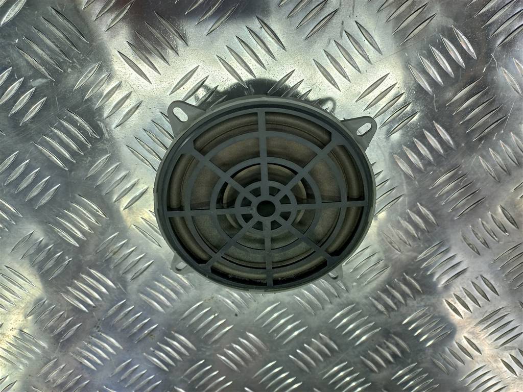 динамик музыкальный Peugeot Partner  6562E8, 980 рублей, Москва