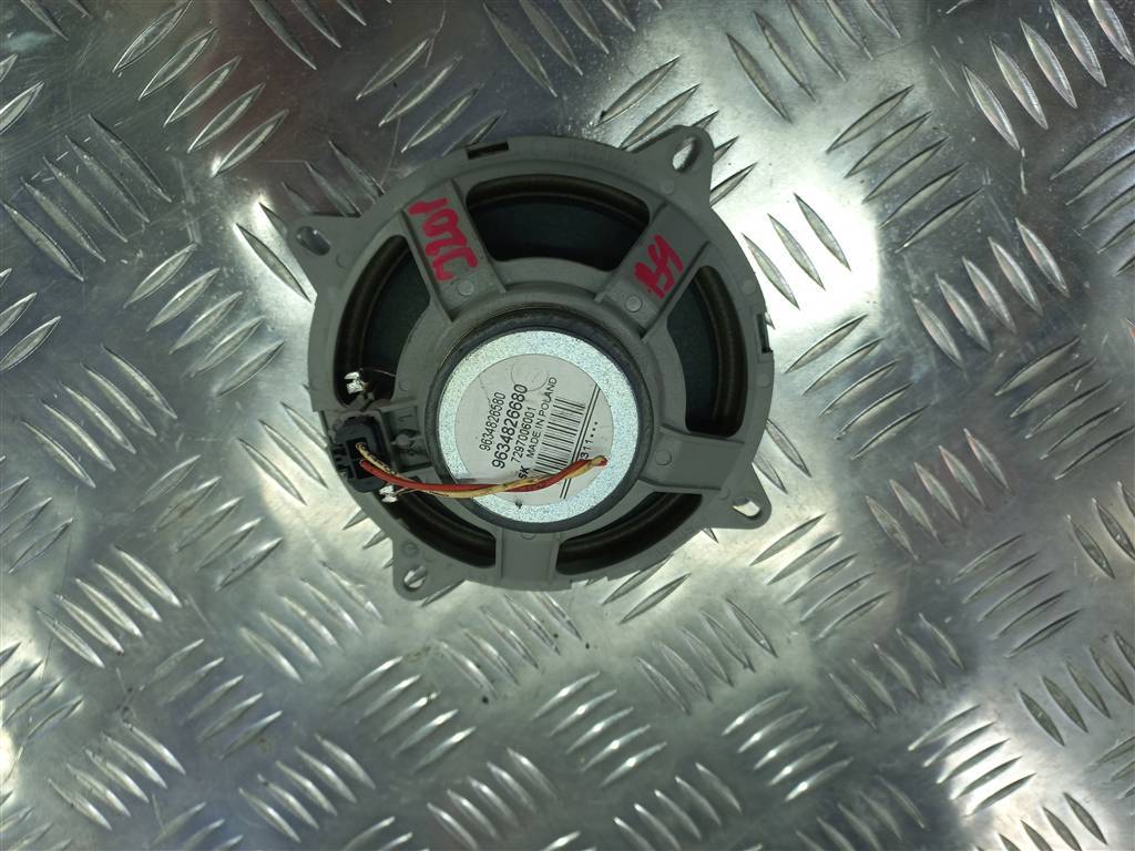 динамик музыкальный Peugeot Partner  6562E8, 980 рублей, Москва