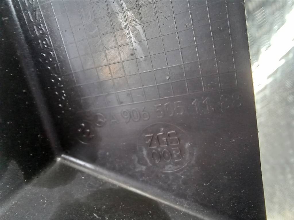 кронштейн радиатора MERCEDES-BENZ Sprinter  A9065051188, 520 рублей, Москва