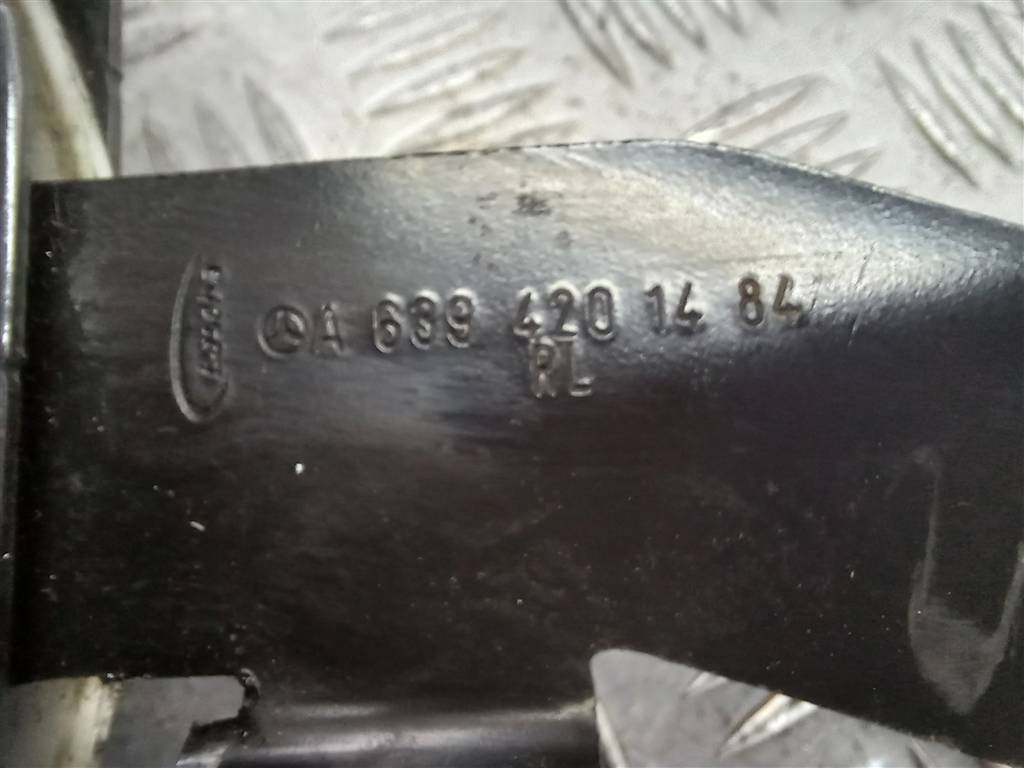 педаль ручного тормоза MERCEDES-BENZ Vito  A6394201484, 2700 рублей, Москва