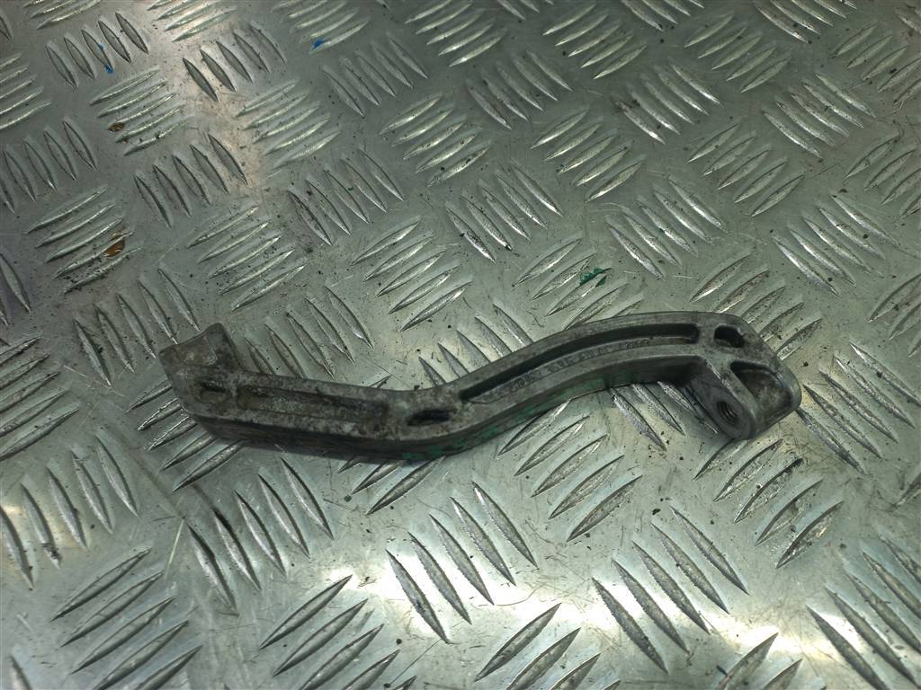 кронштейн кпп Volkswagen Caddy  1K0199359E, 1550 рублей, Москва