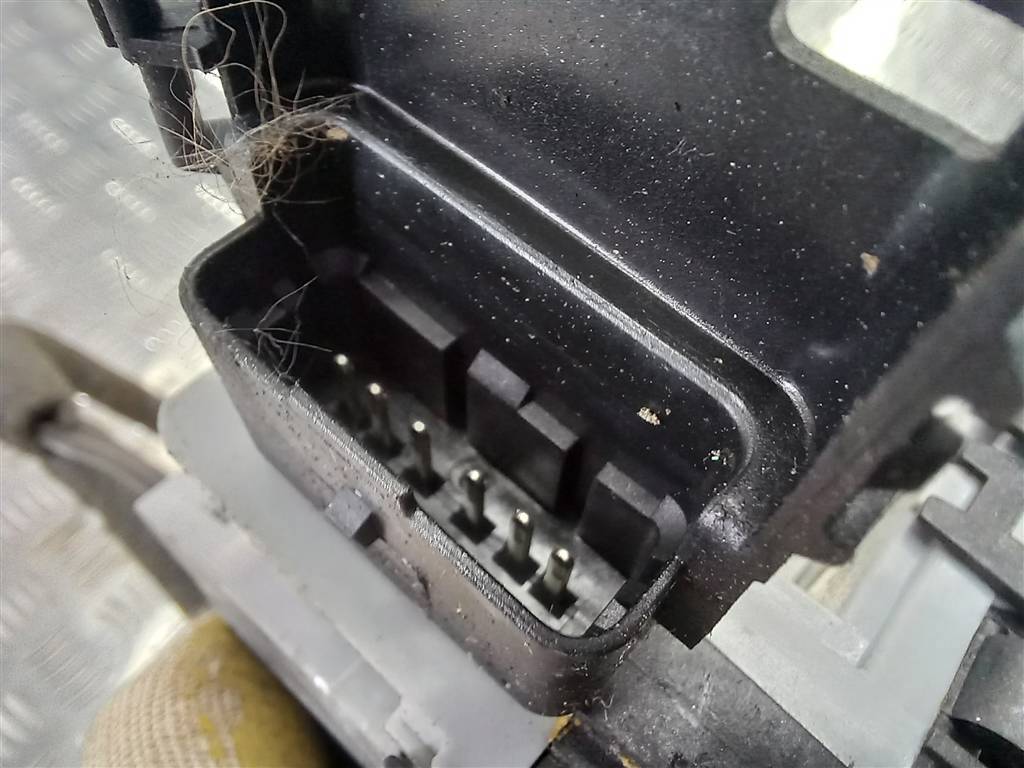 замок двери сдвижной Peugeot Partner  9137N4, 1550 рублей, Москва