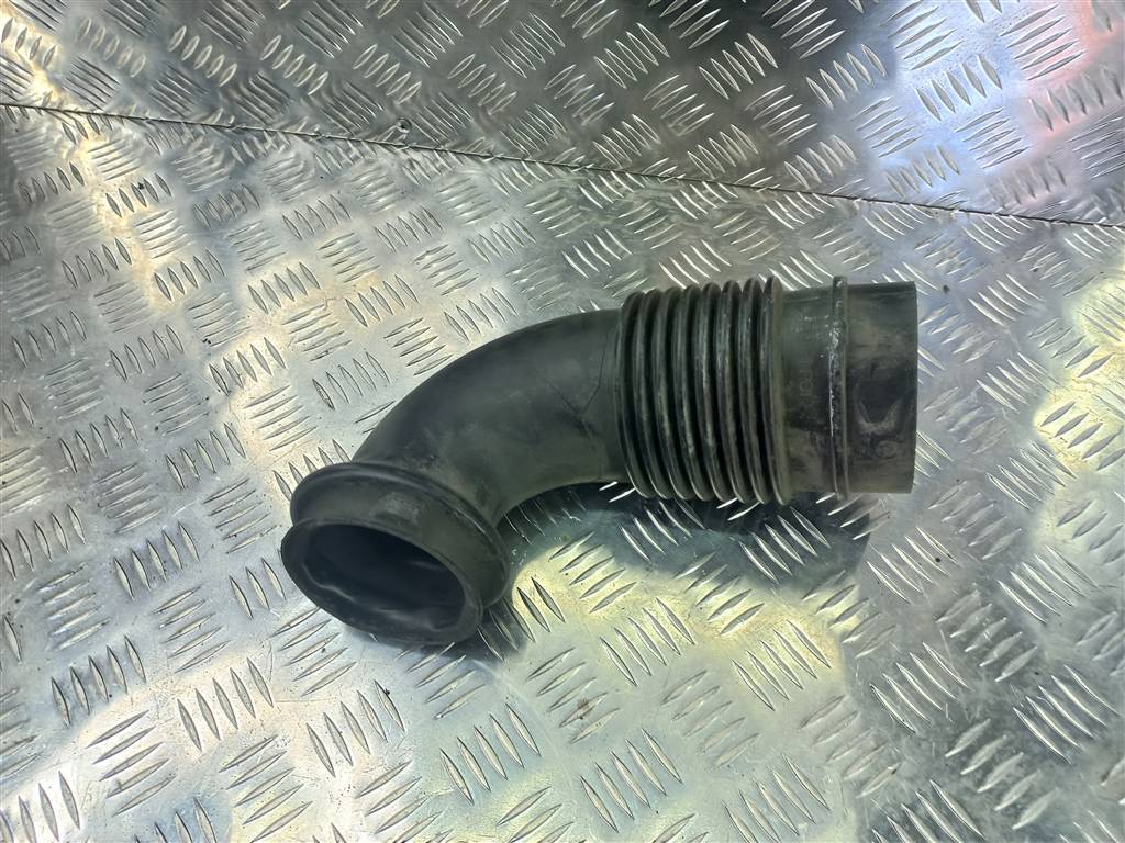 патрубок воздушный (пластик) Volkswagen Crafter  2E0129521, 1550 рублей, Москва