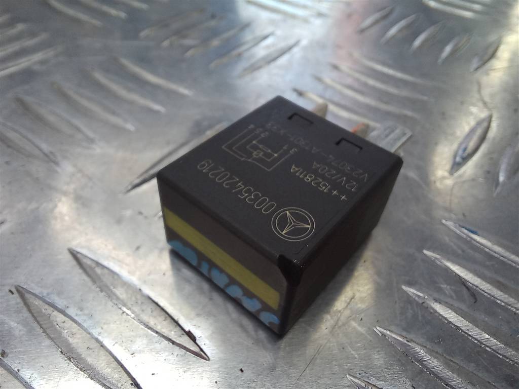 реле MERCEDES-BENZ Sprinter  A0035420219, 630 рублей, Москва