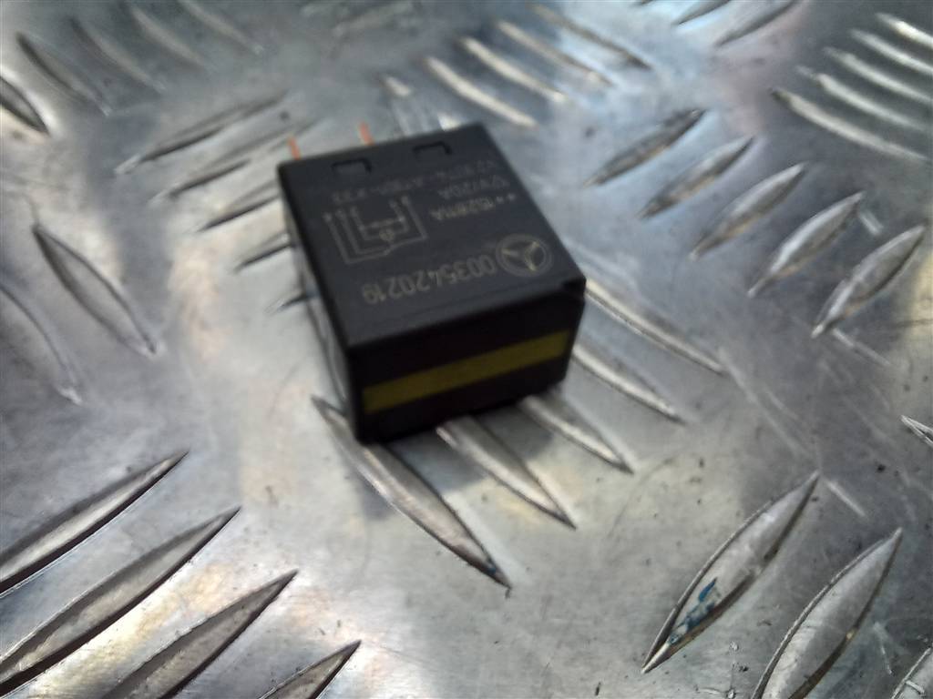 реле MERCEDES-BENZ Sprinter  A0035420219, 630 рублей, Москва