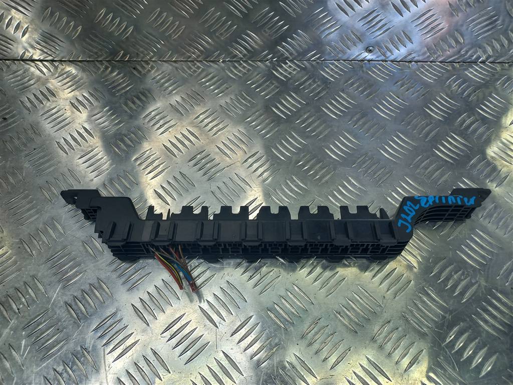 блок предохранителей MERCEDES-BENZ Sprinter  A9065460643, 980 рублей, Москва