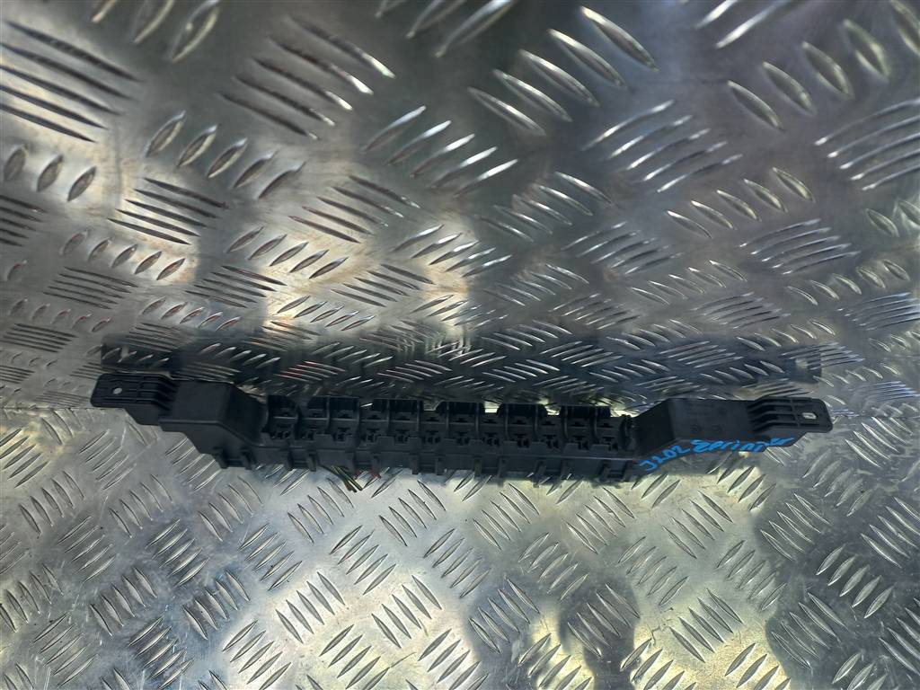 блок предохранителей MERCEDES-BENZ Sprinter  A9065460643, 980 рублей, Москва