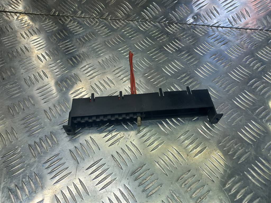 блок предохранителей MERCEDES-BENZ Sprinter  A0025451201, 980 рублей, Москва