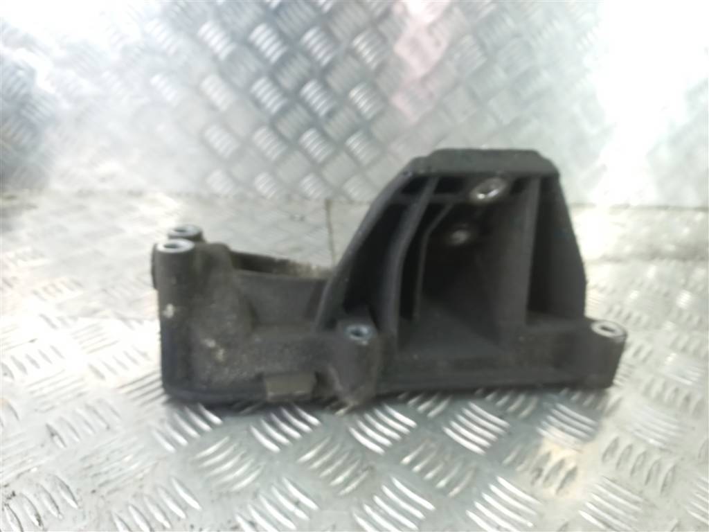 кронштейн двигателя (двс) Iveco Daily  500394621, 1550 рублей, Москва