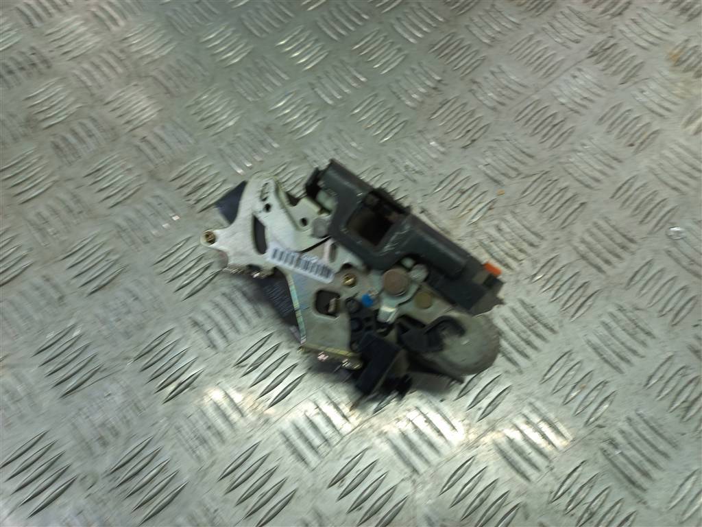 замок двери сдвижной MERCEDES-BENZ Vito  A6397300435, 6500 рублей, Москва