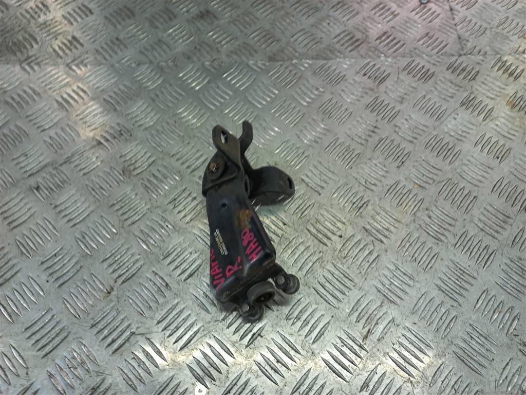 ролик двери сдвижной MERCEDES-BENZ Vito  A6397602547, 1090 рублей, Москва