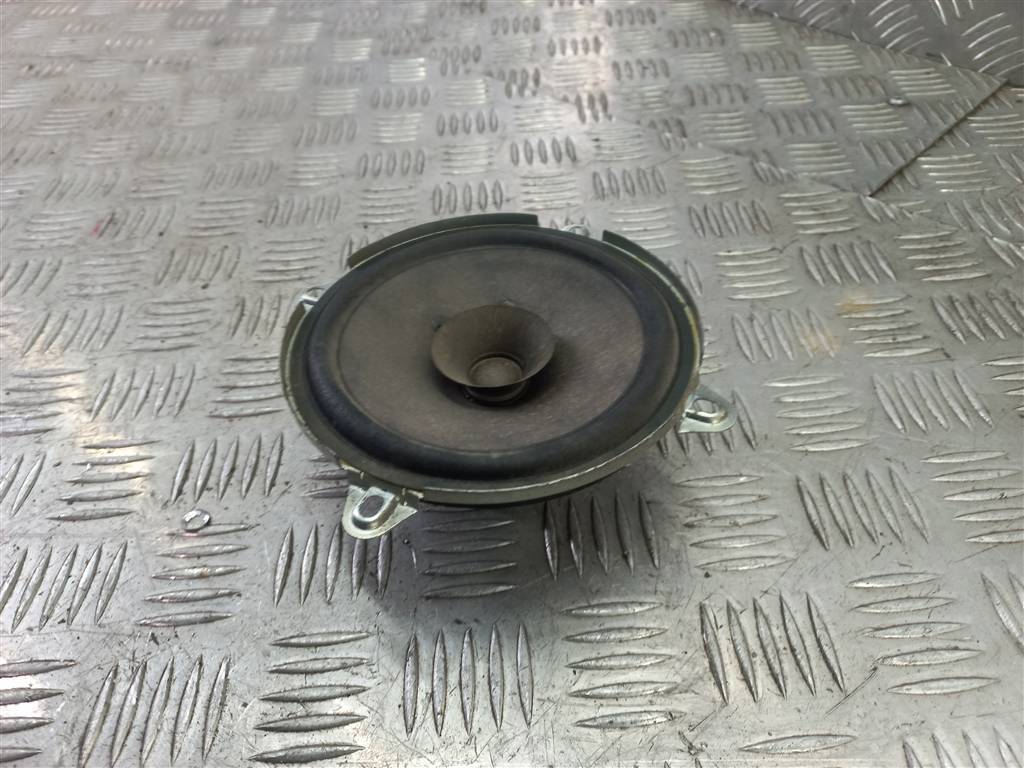 динамик музыкальный FORD Tourneo Connect  5233010, 860 рублей, Москва