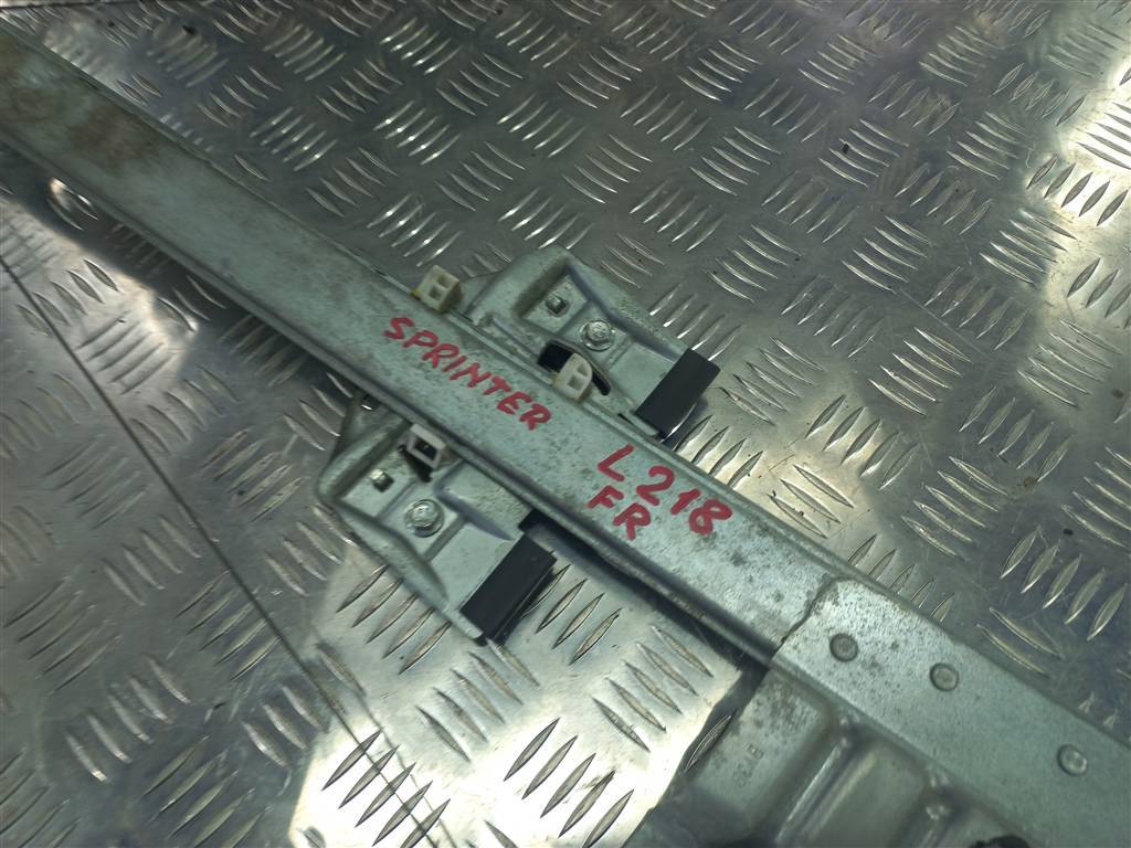 стеклоподъемник MERCEDES-BENZ Sprinter  A9067200146, 3279 рублей, Москва