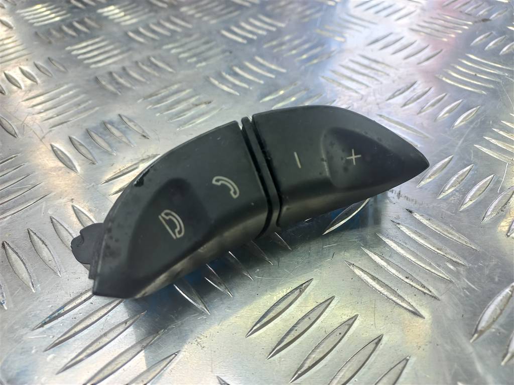 блок кнопок Volkswagen Crafter  A9068200010, 7300 рублей, Москва