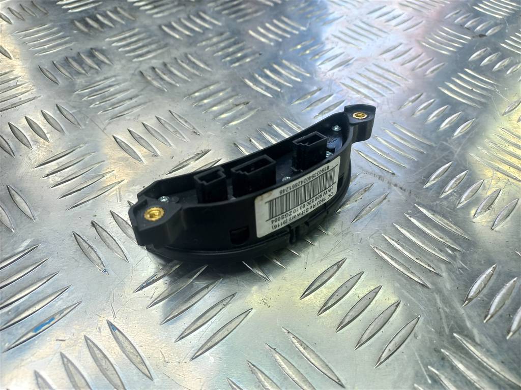 блок кнопок Volkswagen Crafter  A9068200010, 7300 рублей, Москва