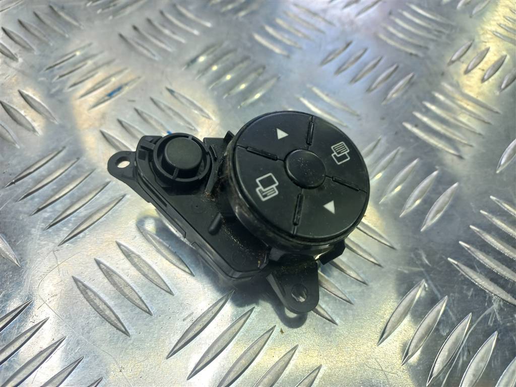 блок кнопок MERCEDES-BENZ Sprinter  A9069051900, 6150 рублей, Москва