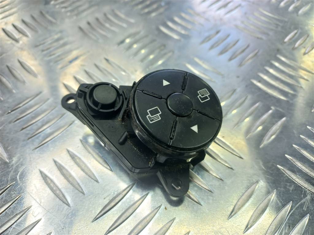 блок кнопок MERCEDES-BENZ Sprinter  A9069051900, 6150 рублей, Москва