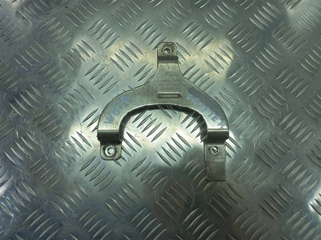 кронштейн радиатора егр (ог) Volkswagen Crafter  03L131535D, 980 рублей, Москва