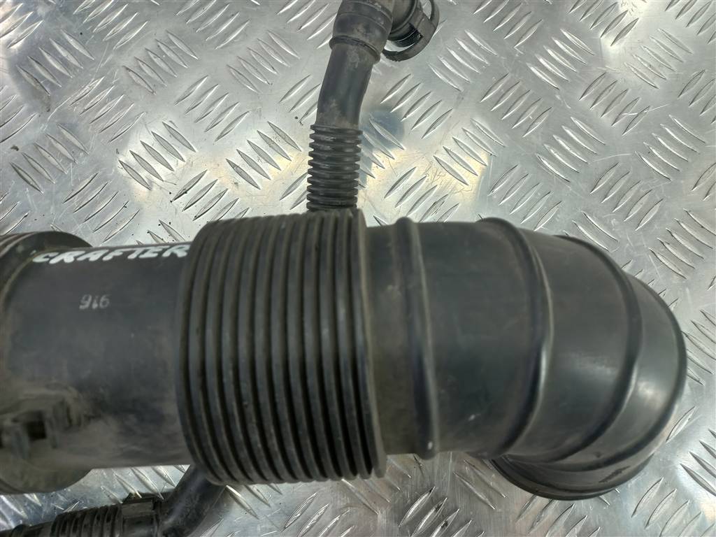 патрубок воздушный (пластик) Volkswagen Crafter  2E0129615K, 3279 рублей, Москва