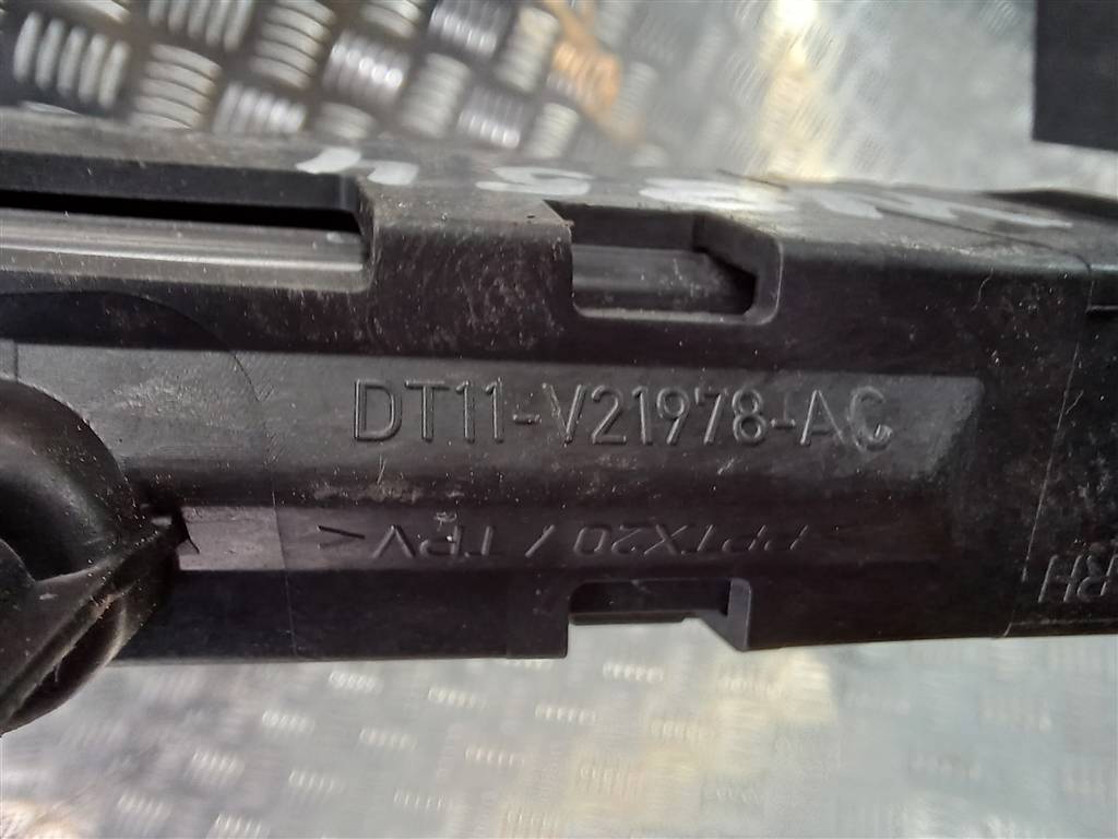 направляющая стекла двери FORD Tourneo Connect  1870509, 980 рублей, Москва