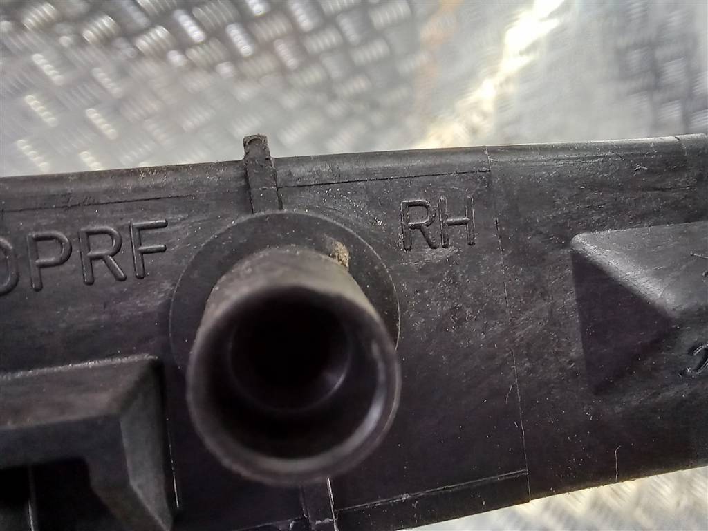 направляющая стекла двери FORD Tourneo Connect  1870509, 980 рублей, Москва