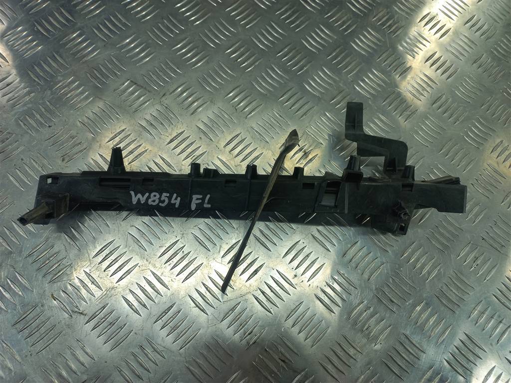 направляющая стекла двери FORD Tourneo Connect  1870510, 980 рублей, Москва