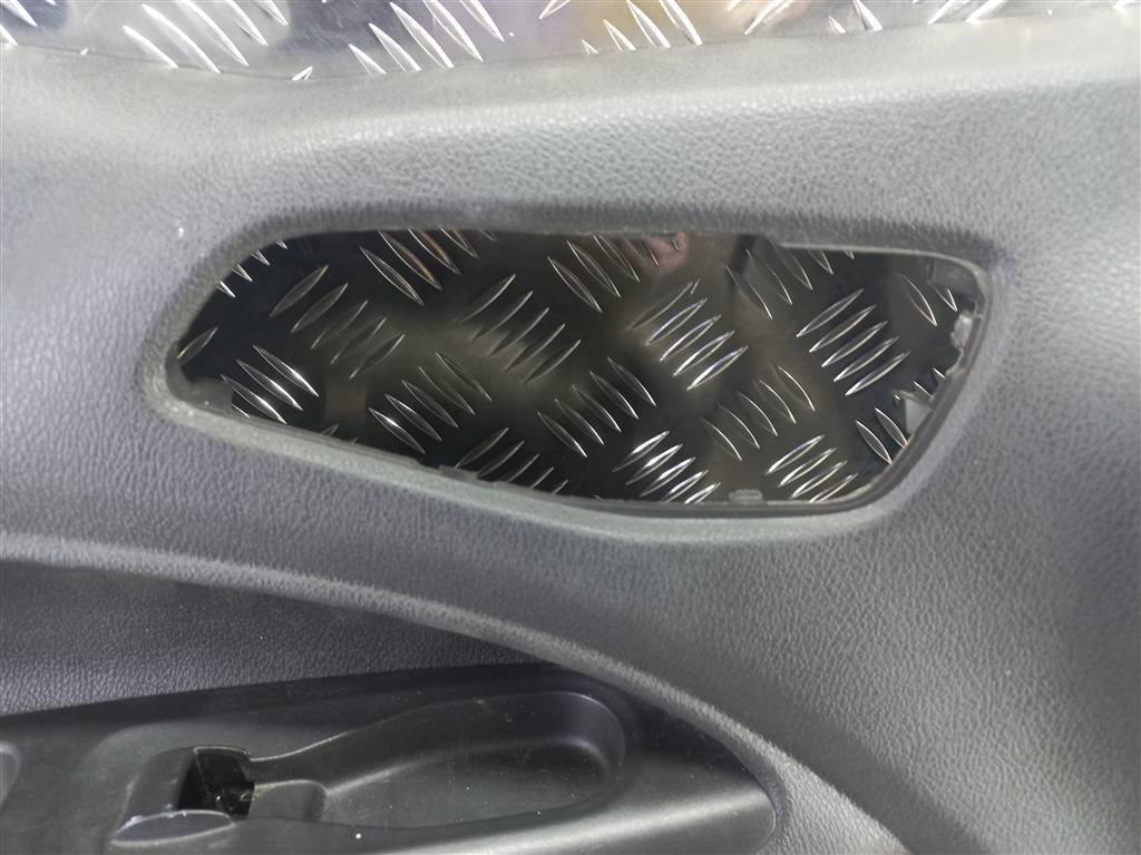 обшивка двери FORD Tourneo Connect  1880369, 7300 рублей, Москва