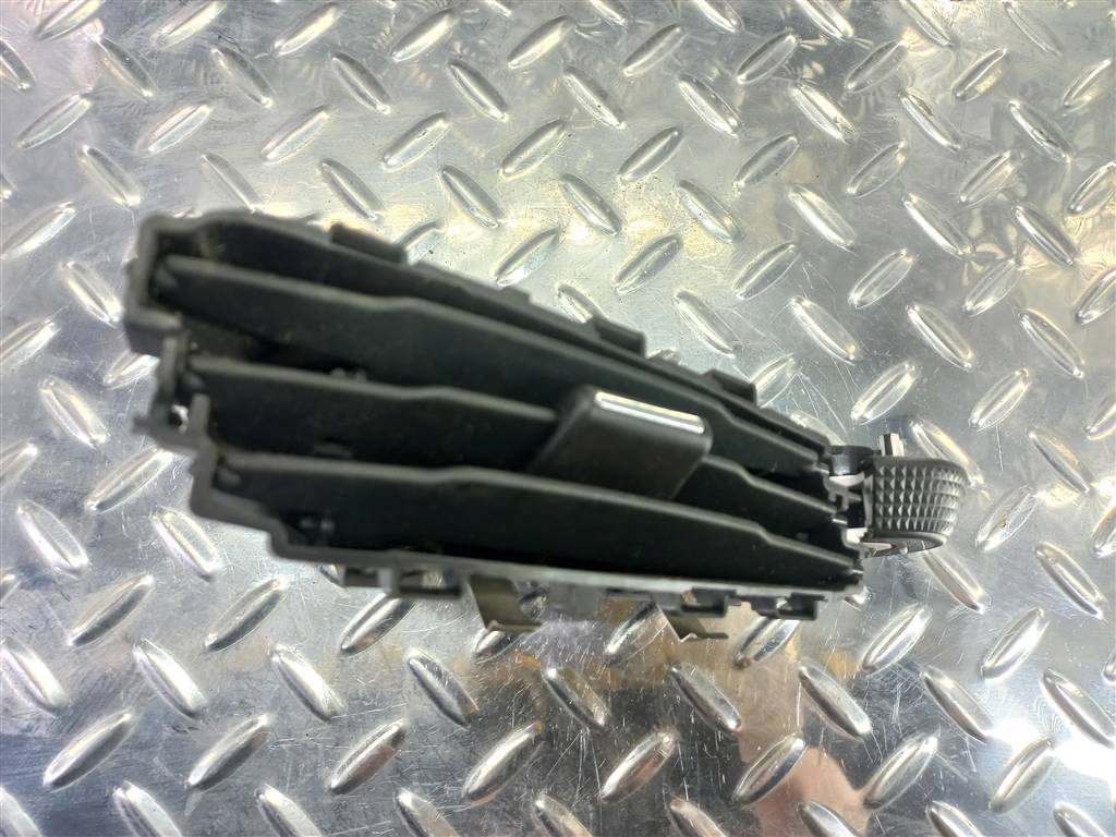 решетка воздуховода FORD Tourneo Connect  2045220, 860 рублей, Москва