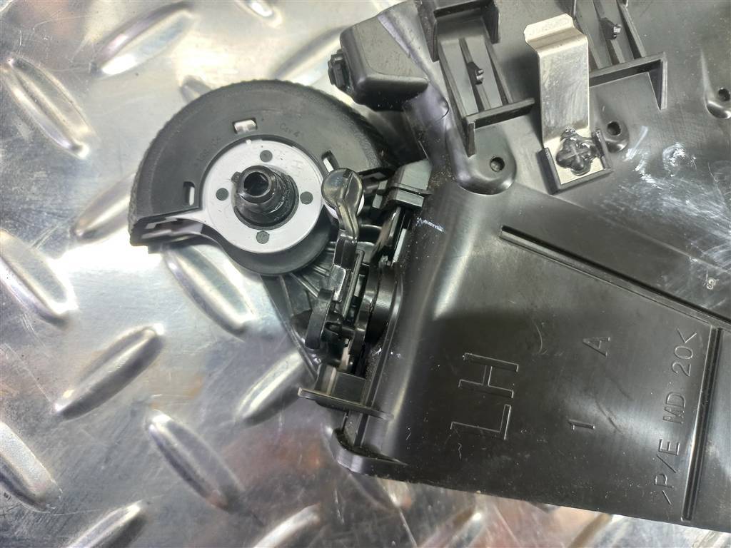 решетка воздуховода FORD Tourneo Connect  2045223, 860 рублей, Москва