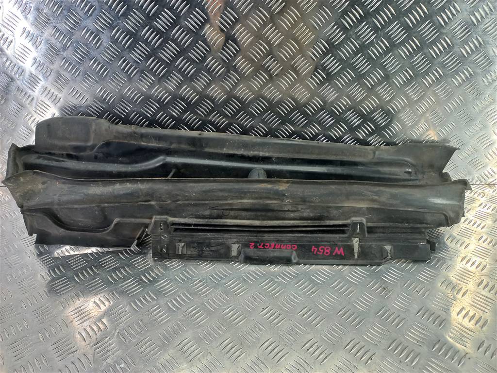 дефлектор радиатора (пыльник) FORD Tourneo Connect  1826096, 7300 рублей, Москва