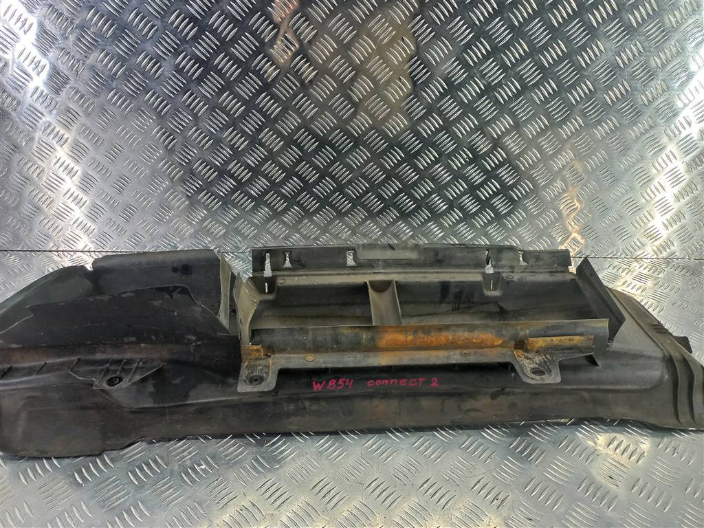 дефлектор радиатора (пыльник) FORD Tourneo Connect  1826096, 7300 рублей, Москва