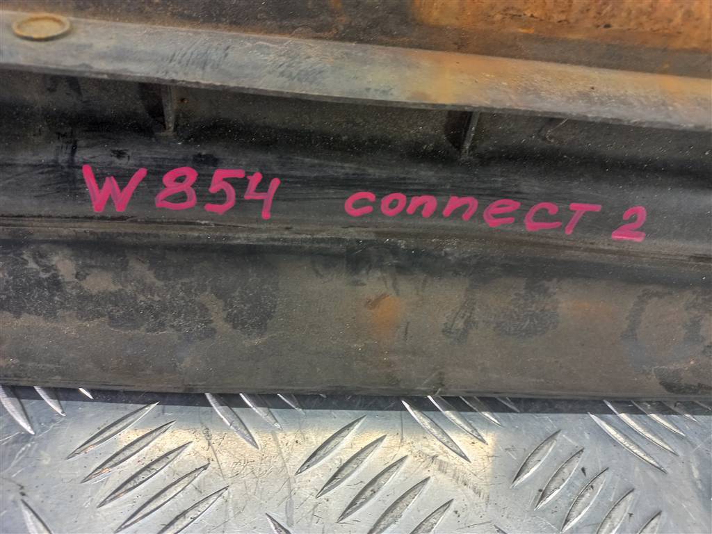 дефлектор радиатора (пыльник) FORD Tourneo Connect  1826096, 7300 рублей, Москва