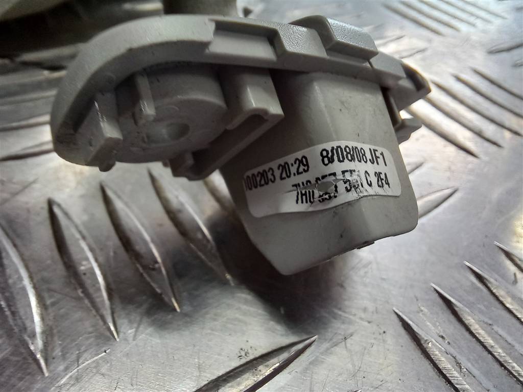 козырек солнцезащитный Volkswagen Transporter  7H5857552B, 2700 рублей, Москва