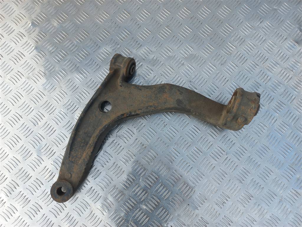 рычаг Volkswagen Transporter  7H0407151F, 3850 рублей, Москва