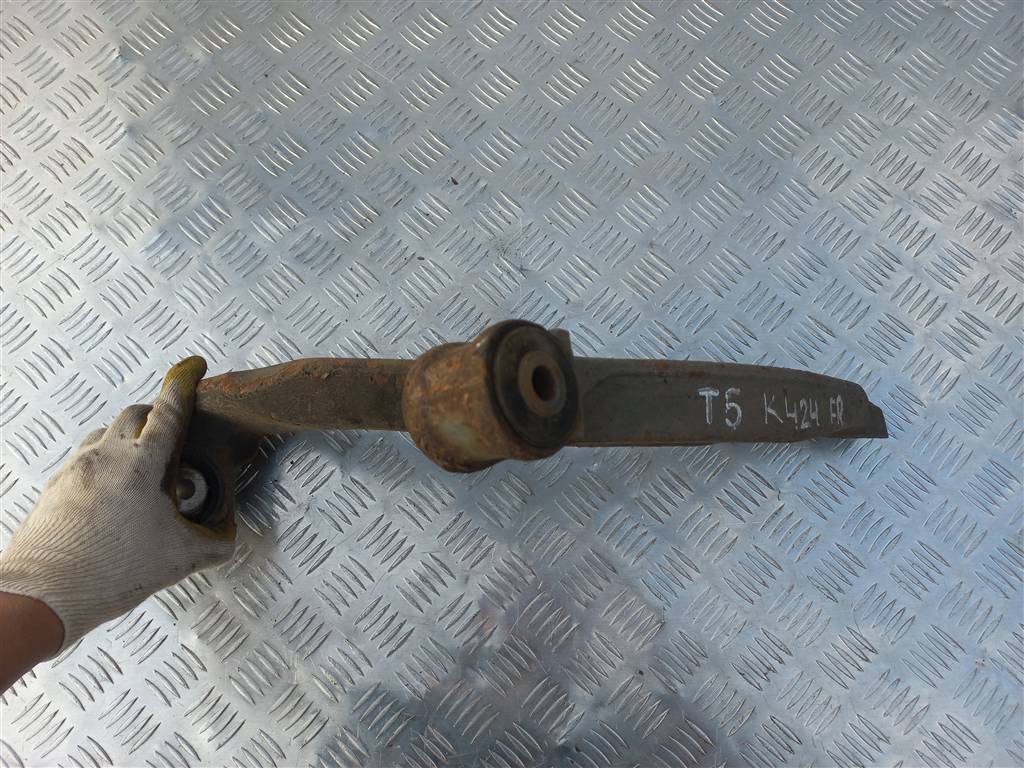 рычаг Volkswagen Transporter  7H0407152F, 3850 рублей, Москва