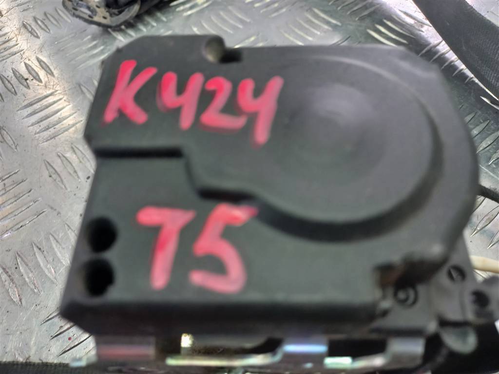 ремень безопасности Volkswagen Transporter  7H0857805J, 6150 рублей, Москва