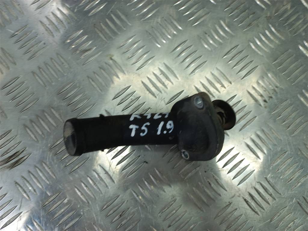 корпус термостата Volkswagen Transporter  038121121D, 980 рублей, Москва