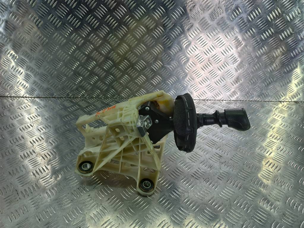 кулиса (механизм выбора передач) Volkswagen Transporter  7H0711025H, 7300 рублей, Москва