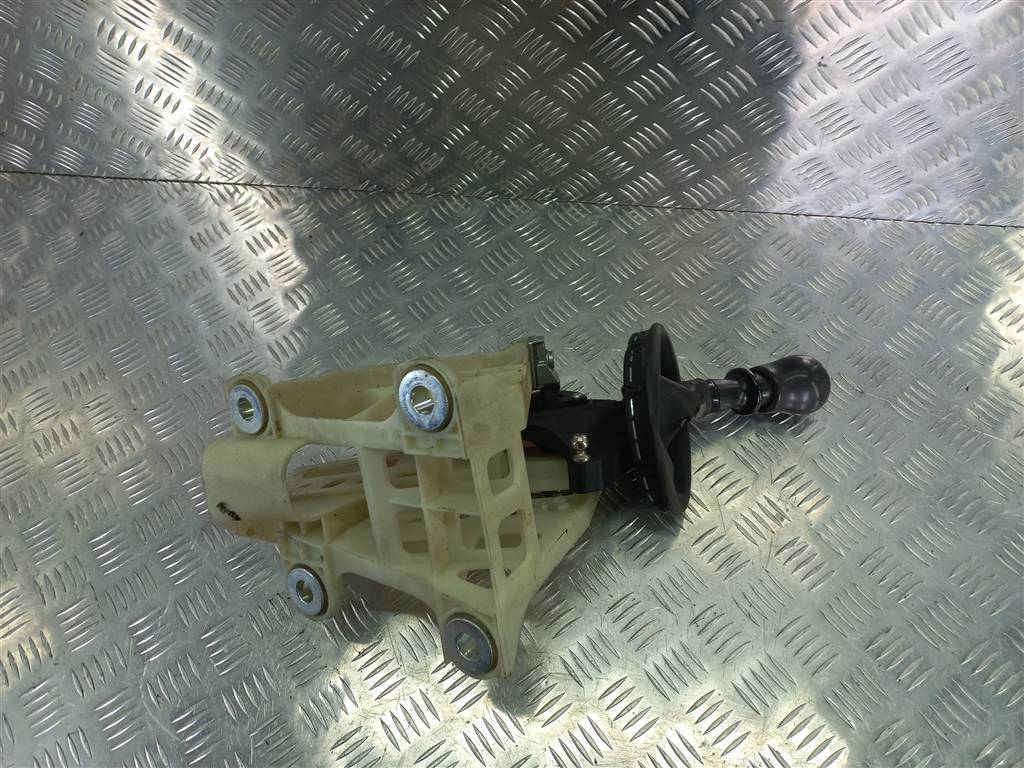 кулиса (механизм выбора передач) Volkswagen Transporter  7H0711025H, 7300 рублей, Москва