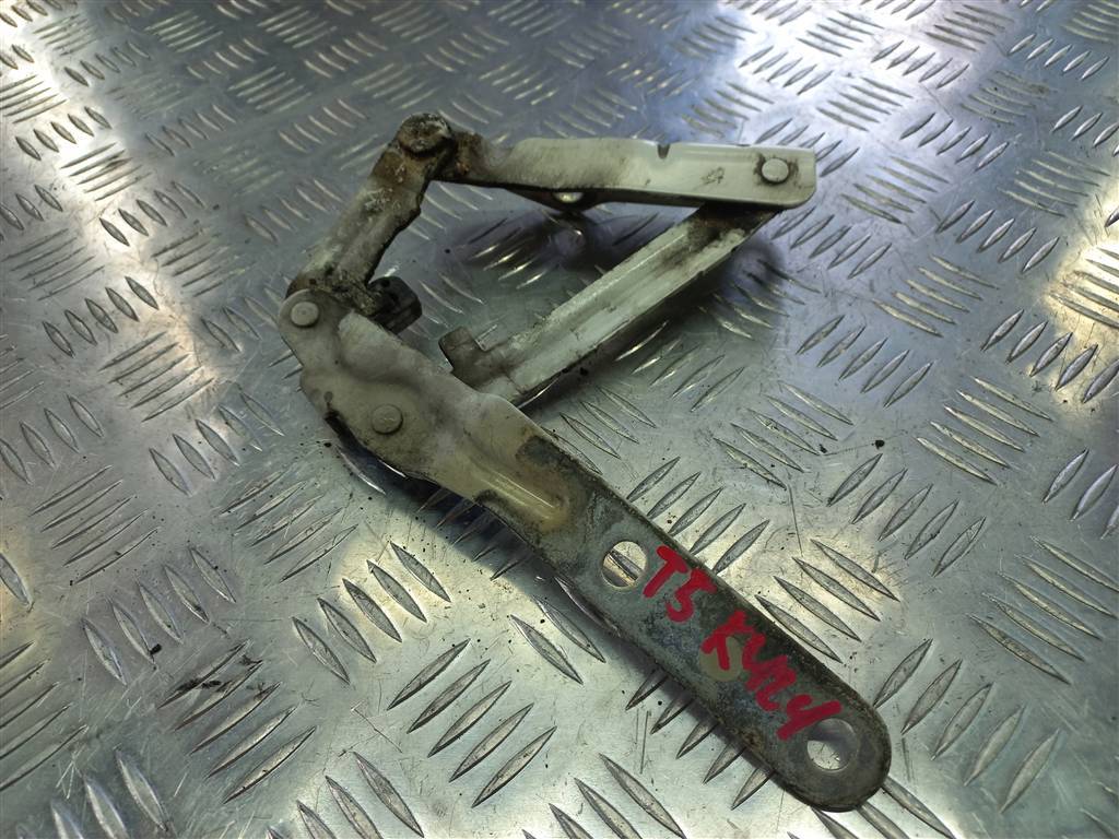 петля капота Volkswagen Transporter  7H0823301D, 5000 рублей, Москва