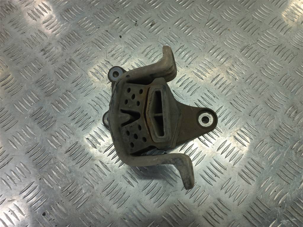 подушка кпп (гитара опора) Volkswagen Transporter  7H0399151G, 3279 рублей, Москва