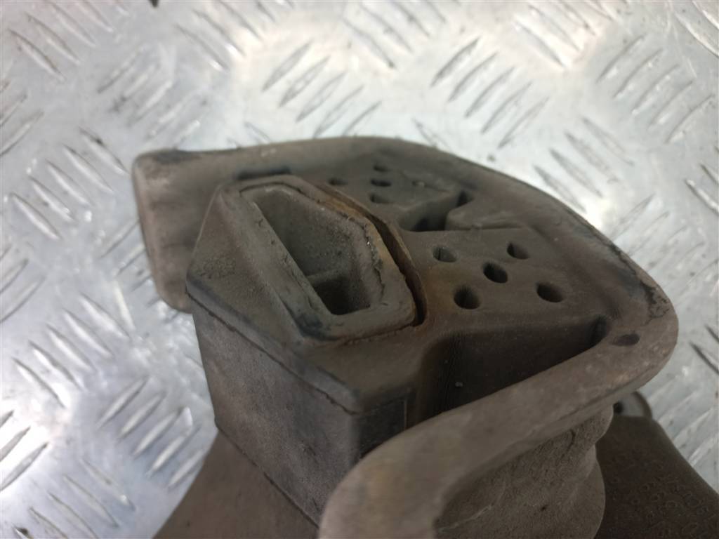 подушка кпп (гитара опора) Volkswagen Transporter  7H0399151G, 3279 рублей, Москва