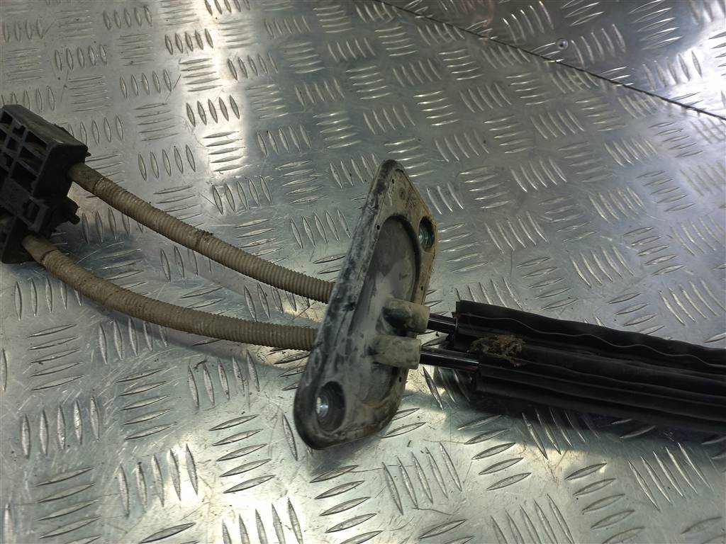 трос кпп Volkswagen Transporter  7H2711877AE, 5580 рублей, Москва