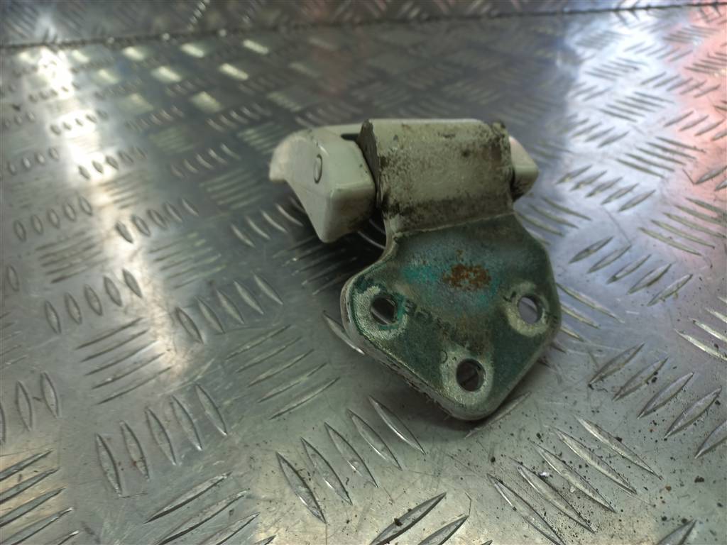 петля двери распашной Volkswagen Transporter  7H0827151F, 1550 рублей, Москва