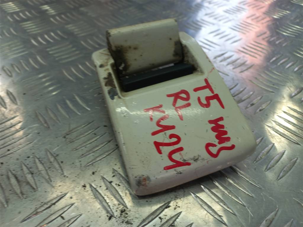 петля двери распашной Volkswagen Transporter  7H0827153F, 1550 рублей, Москва