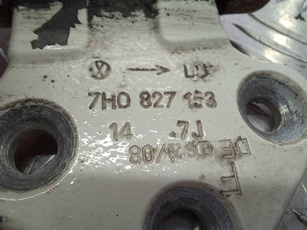 петля двери распашной Volkswagen Transporter  7H0827153F, 1550 рублей, Москва