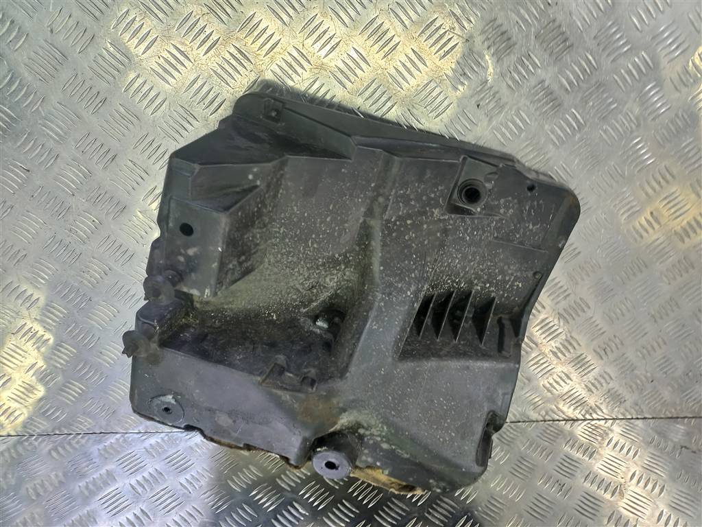 корпус блока предохранителей Volkswagen Transporter  7H0907296, 8450 рублей, Москва