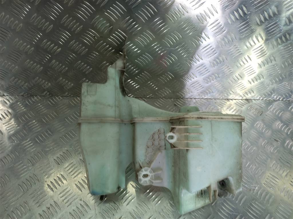 бачок омывателя Volkswagen Transporter 7H0955453K, 3279 рублей, Москва