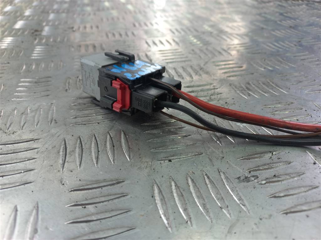 реле Volkswagen Crafter  A0025422619, 630 рублей, Москва