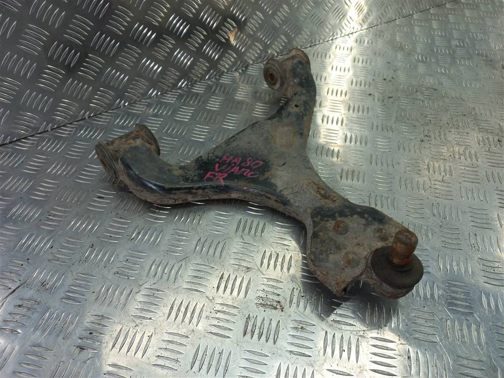 рычаг MERCEDES-BENZ Vito  A6393300510, 2130 рублей, Москва